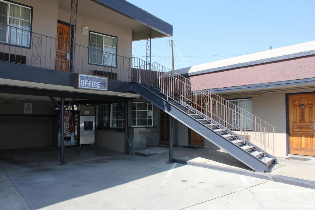 弗雷斯诺贝斯特经济酒店 外观 照片